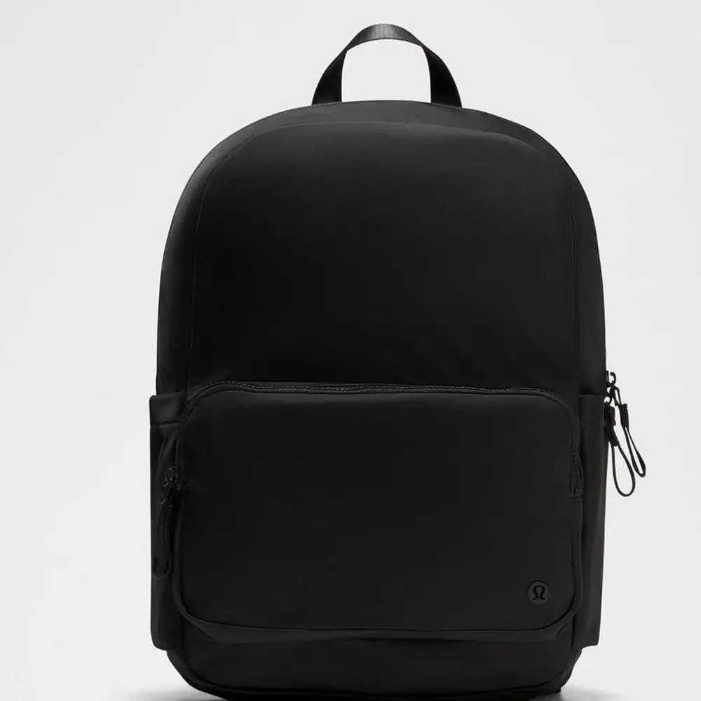 Lululemon everywhere backpack 22l nwt